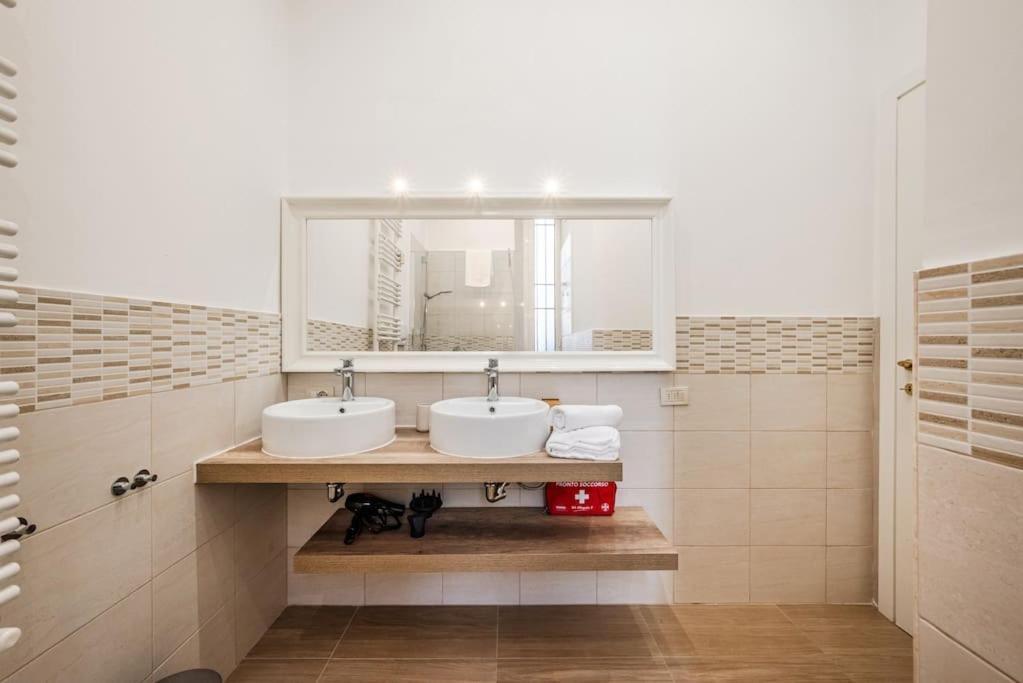 Centrale'S Nest - Elegant Apt Close To Central Station Milan Extérieur photo